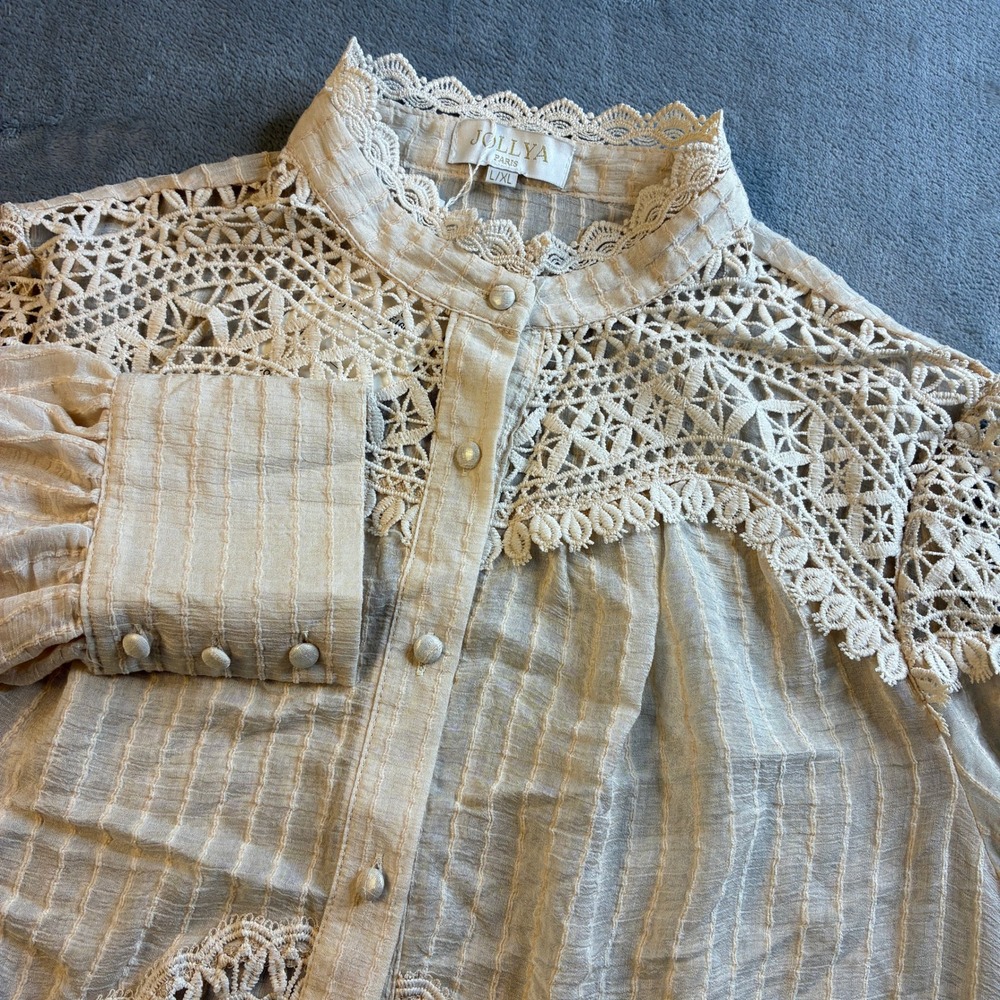 NWT Jollya Paris Beige Crochet Lace Boho Blouse Balloon Sleeve Button Front L/XL - Picture 2 of 16